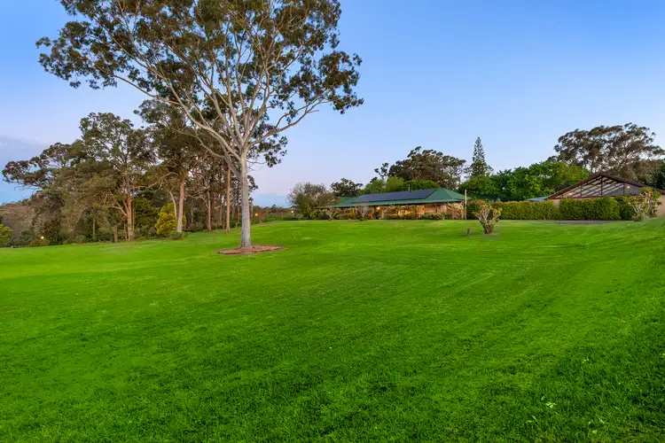 4 Freemans Lane, Middle Dural NSW 2158