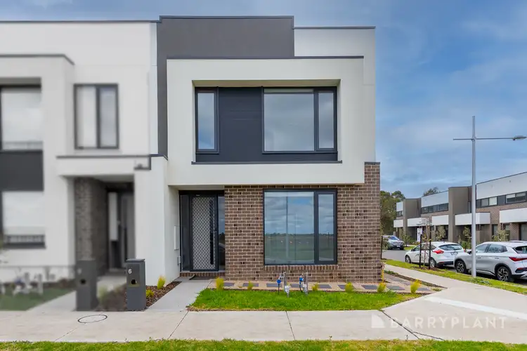 Main view of Homely townhouse listing, 6 Wanderer Circuit, Wollert VIC 3750