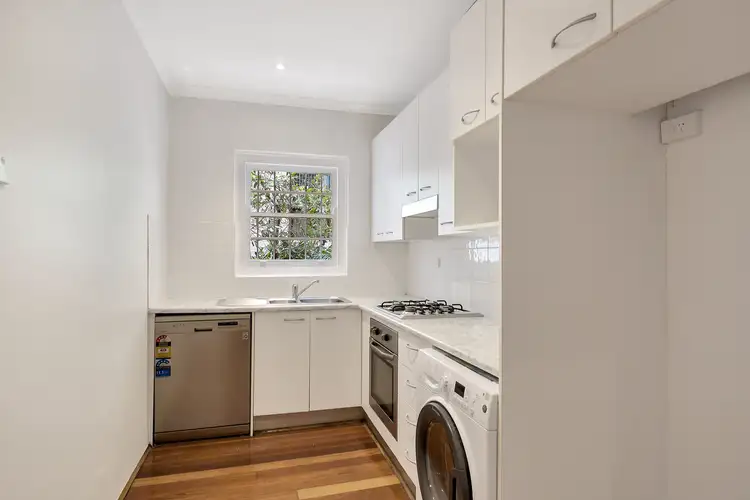 Third view of Homely apartment listing, 2/16 Waratah Street, Rushcutters Bay NSW 2011