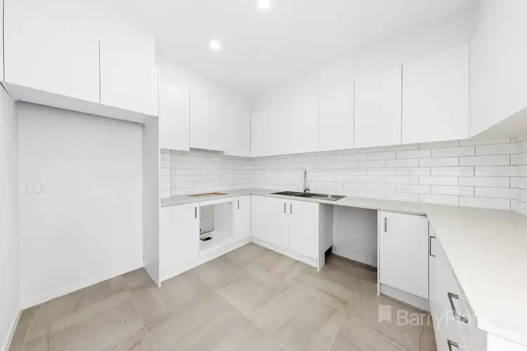 Fourth view of Homely townhouse listing, 2/8 Jamieson Street, St Albans VIC 3021