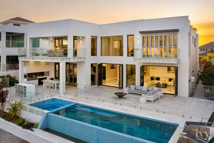 65 The Sovereign Mile, Sovereign Islands QLD 4216