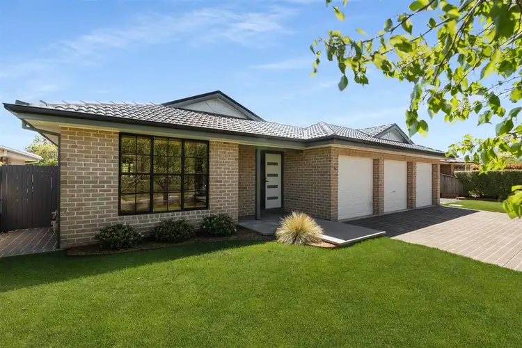 6 Blackett Place, Bowral NSW 2576