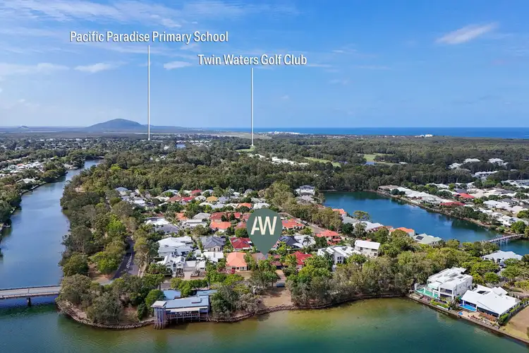 35 Lake View Drive, Twin Waters QLD 4564
