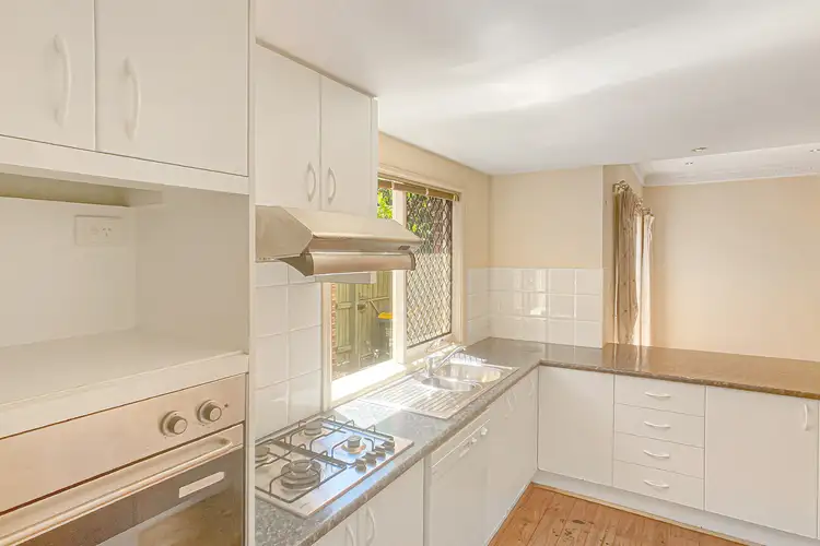 Fifth view of Homely townhouse listing, 5/18 MacKay Avenue, Glen Huntly VIC 3163