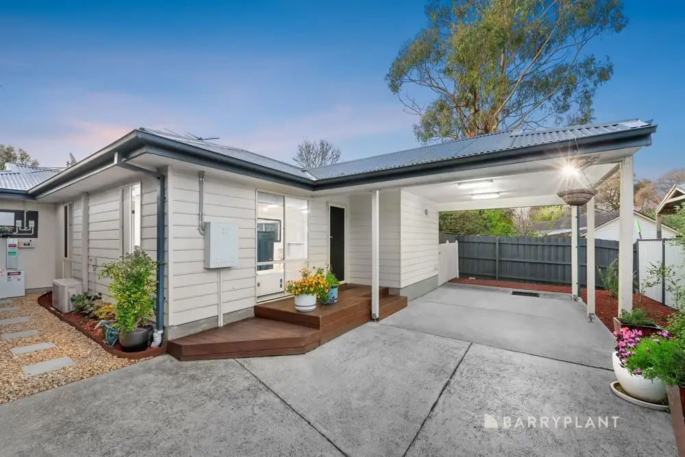 Main view of Homely unit listing, 2/2 Joyce Street, Boronia VIC 3155