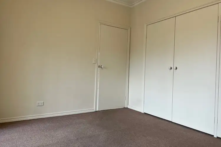 Third view of Homely villa listing, 2/10 Cooper Street, Preston VIC 3072