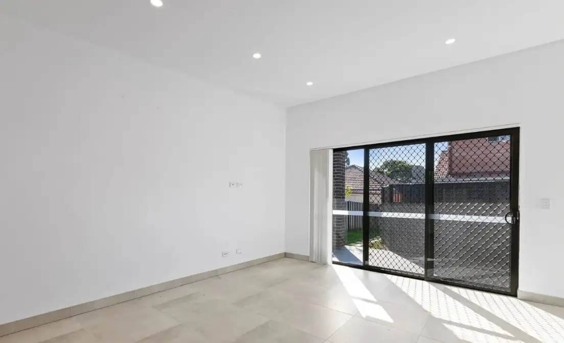 Main view of Homely house listing, Granny Fla/44 King Street, Eastlakes NSW 2018