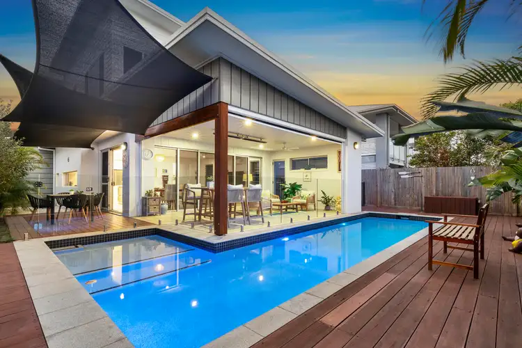 10 Trestles Avenue, Casuarina NSW 2487