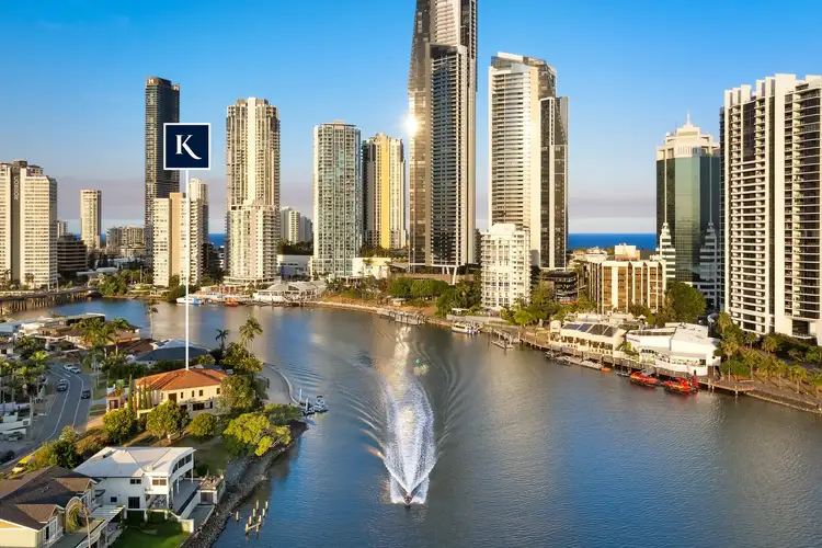 1/9 Tarcoola Crescent, Surfers Paradise QLD 4217