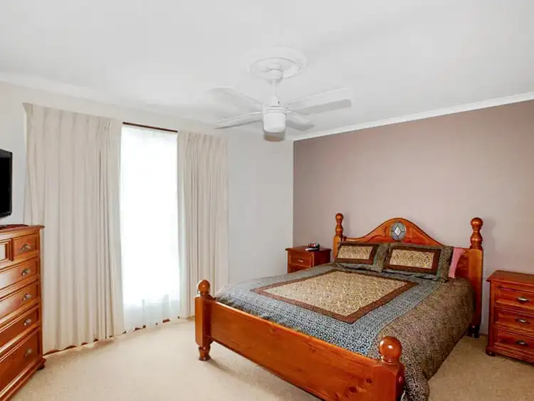 Fifth view of Homely unit listing, 2/19 Odea Crescent, Kangaroo Flat VIC 3555