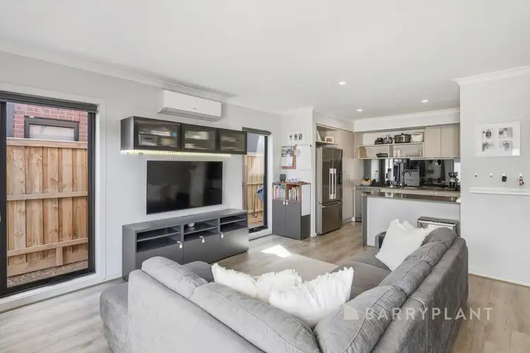 Fifth view of Homely townhouse listing, 13 Whitehouse Terrace, Thornhill Park VIC 3335
