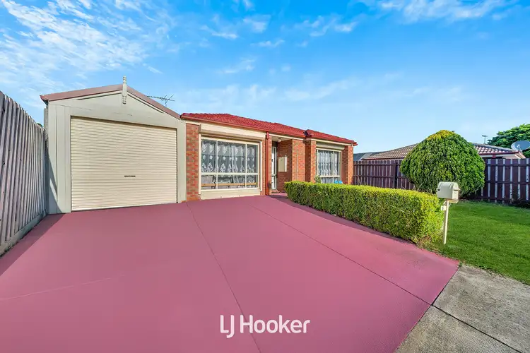 Second view of Homely house listing, 5 Shady Close, Narre Warren South VIC 3805
