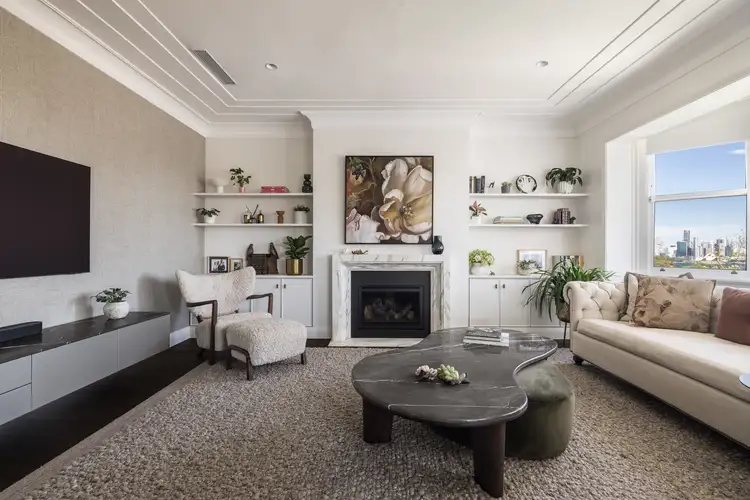 2/15 Prince Albert Street