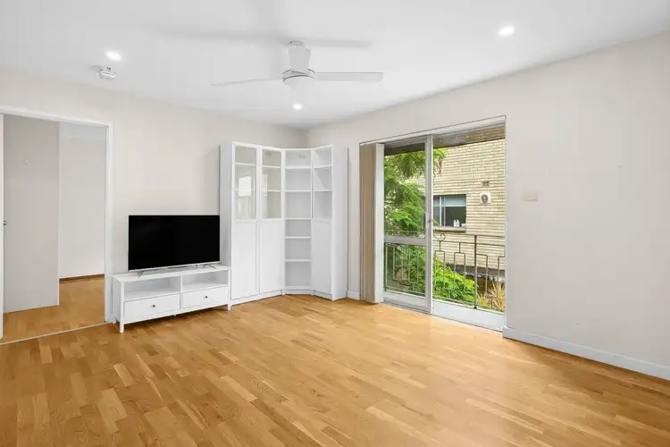 6/6 Holborn Avenue, Dee Why NSW 2099