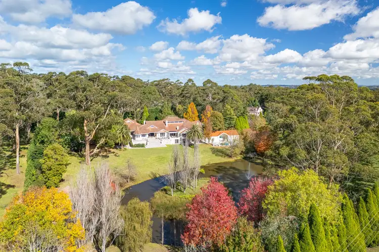 2 Manor Rise, Bowral NSW 2576