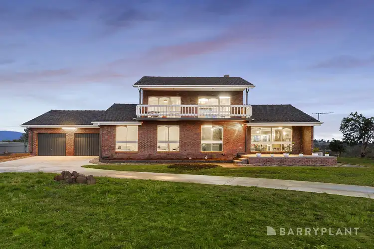 7 Hampstead Close, Seville VIC 3139