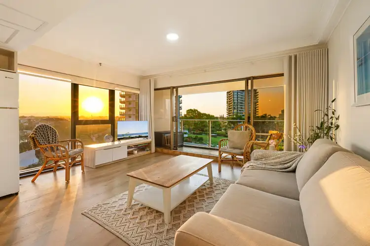 Sixth view of Homely unit listing, 19/2 Admiralty Drive, Surfers Paradise QLD 4217
