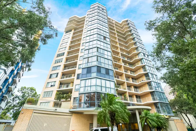 121/3 Sorrell Street