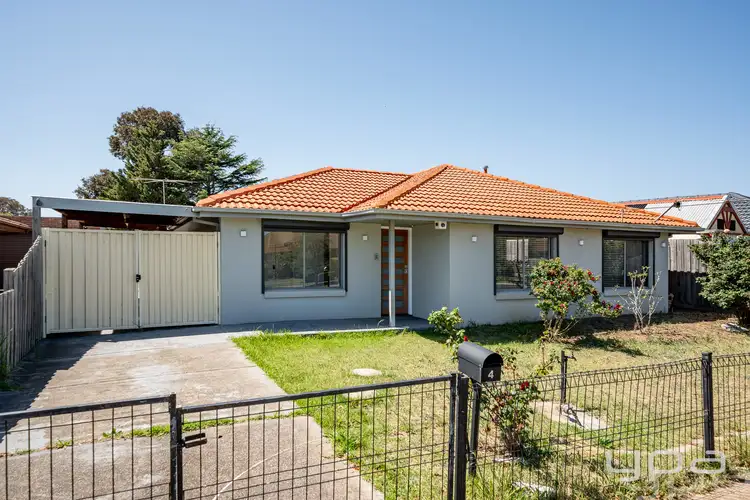 4 Dobell Crescent, Werribee VIC 3030