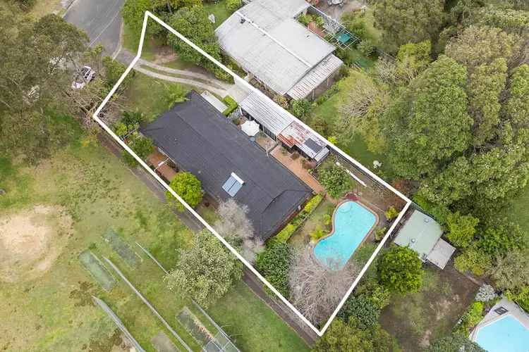10 Diana Avenue, West Pymble NSW 2073