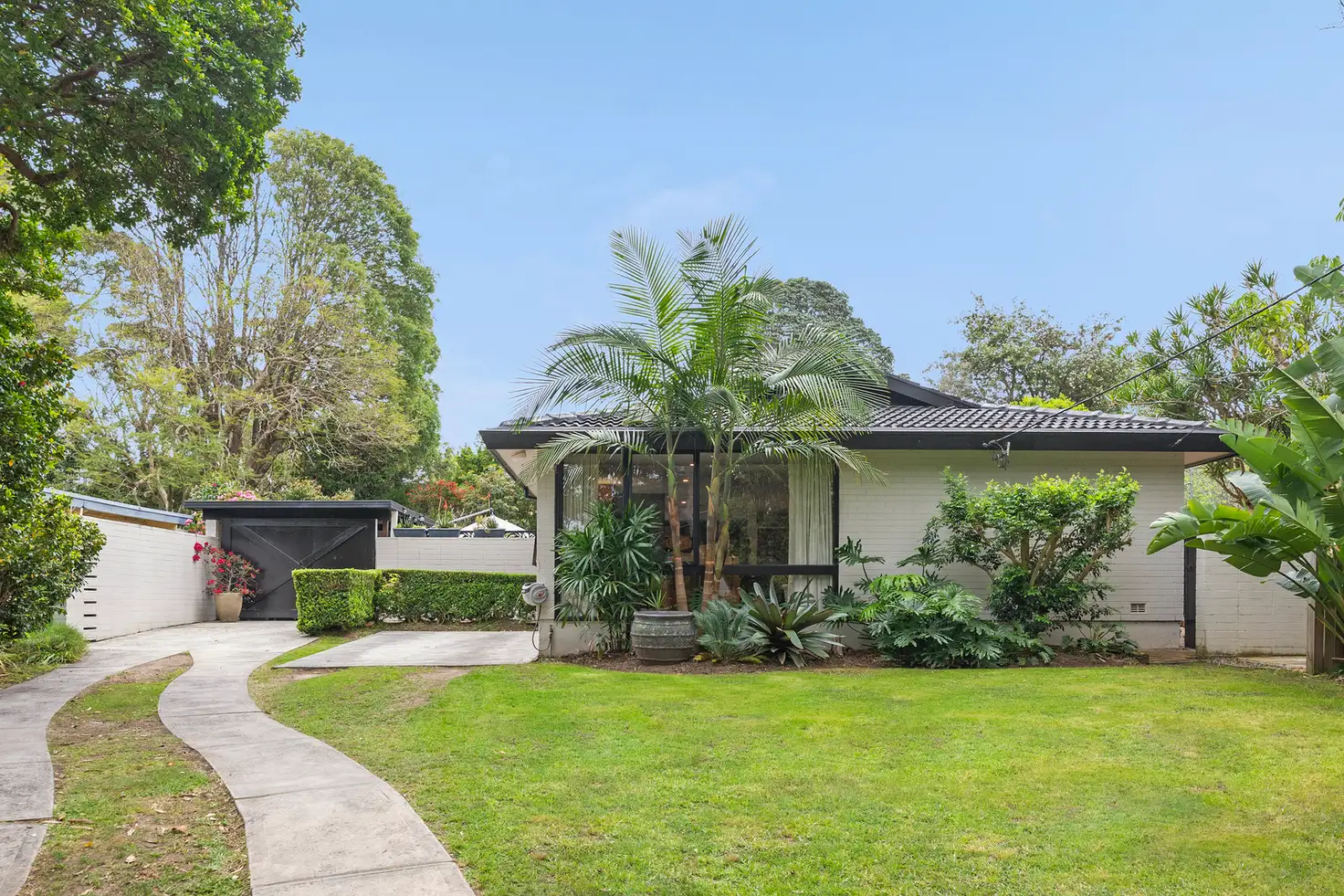 Main view of Homely house listing, 10 Diana Avenue, West Pymble NSW 2073