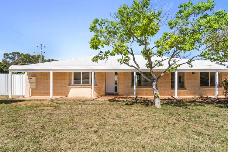 96 Greenfields Circle