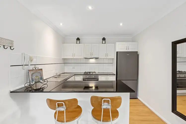 Third view of Homely apartment listing, 1/6-7 Funda Place, Brookvale NSW 2100