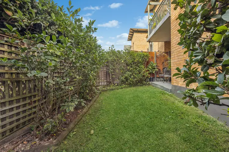 Fourth view of Homely apartment listing, 1/6-7 Funda Place, Brookvale NSW 2100