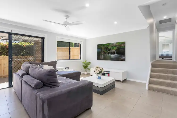 Fifth view of Homely villa listing, 2/1-3 Bataan Close, Illawong NSW 2234