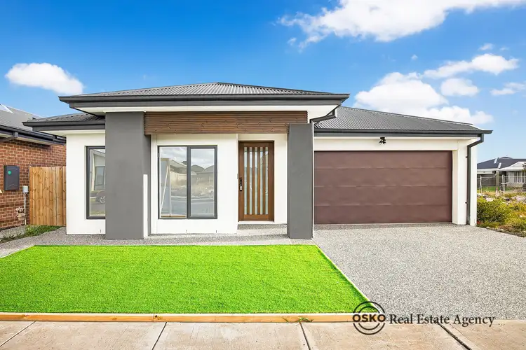 45 Sparrowhawk Crescent