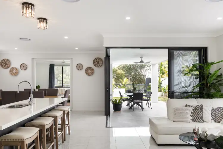 103 Coolum Parade, Newport QLD 4020