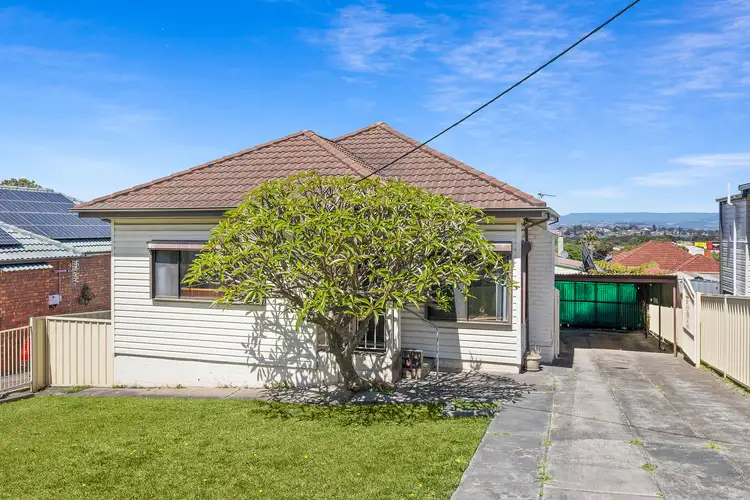 81 Robertson Street, Port Kembla NSW 2505
