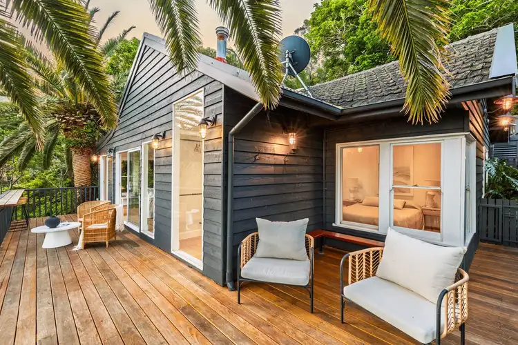 35a Plateau Road, Avalon Beach NSW 2107