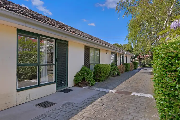 Main view of Homely villa listing, 5/104 Tinning Street, Brunswick VIC 3056