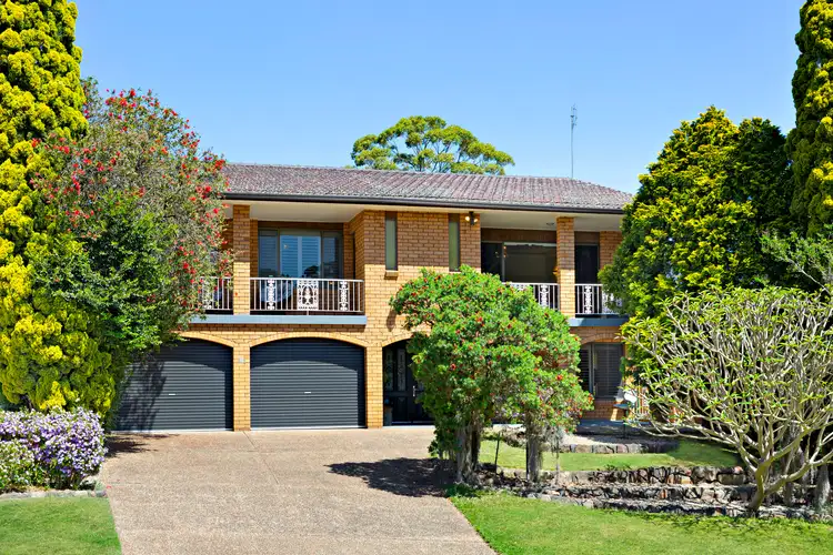 16 Karen Avenue, Glendale NSW 2285