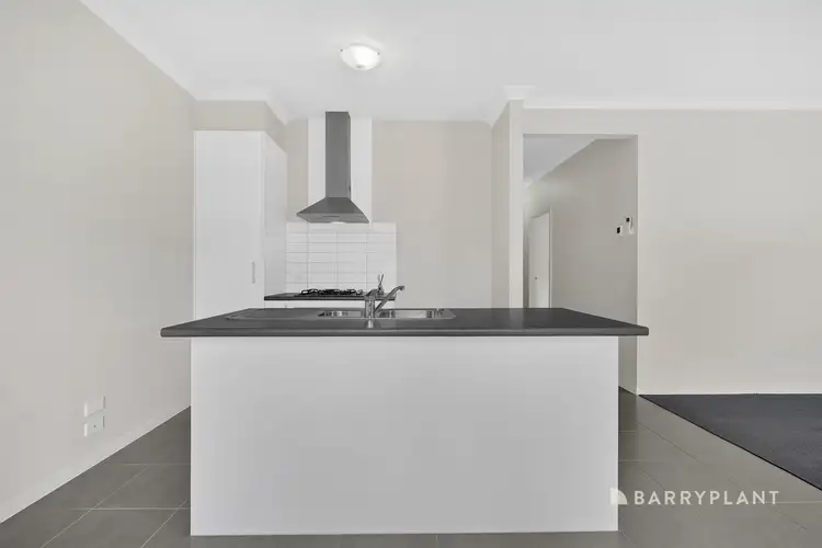 8 Elation Boulevard, Doreen VIC 3754