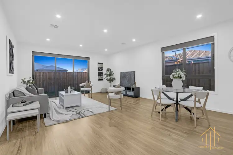 Fifth view of Homely house listing, 15 Vanguard Avenue, Cranbourne West VIC 3977