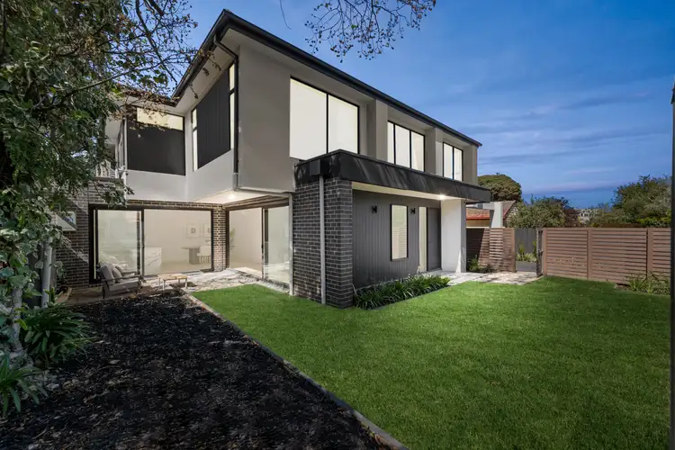 1/34 Whitehorse Road