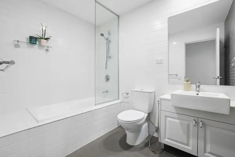 Sixth view of Homely unit listing, 312/21 Hill Road, Wentworth Point NSW 2127