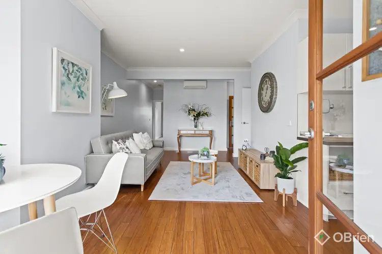 Second view of Homely unit listing, 2/94 Barkly Street, Mornington VIC 3931