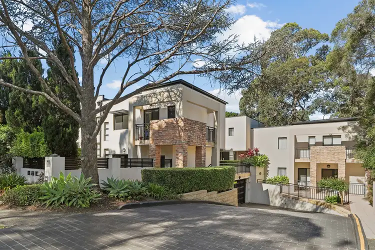 10/8-12 Taylor Close