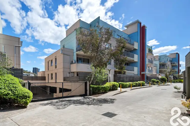 5B/1 Manna Gum Court