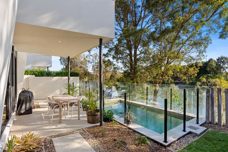 65 Theatre Drive, Benowa QLD 4217