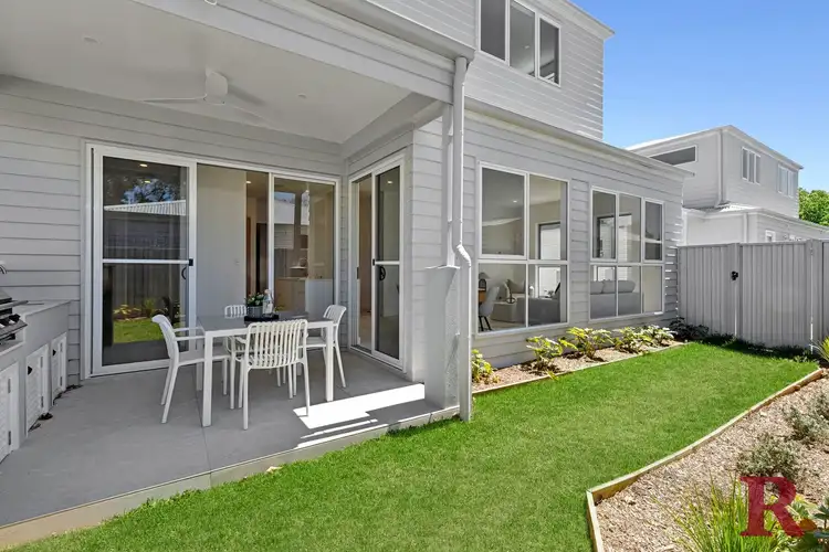 5/4-6 Churchill Avenue