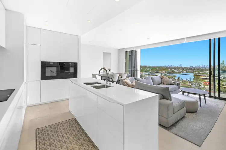 11203/2 The Lanes Boulevard, Mermaid Waters QLD 4218