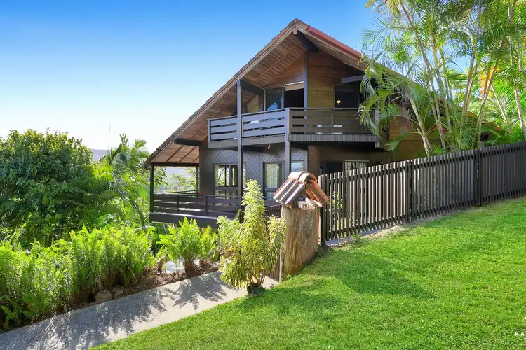 3 Tari Place, Trinity Beach QLD 4879