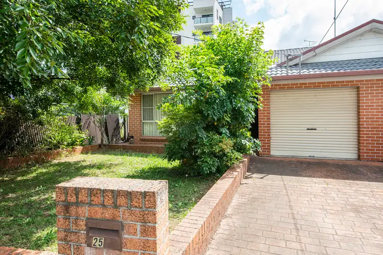25 Reserve Street, Penrith NSW 2750