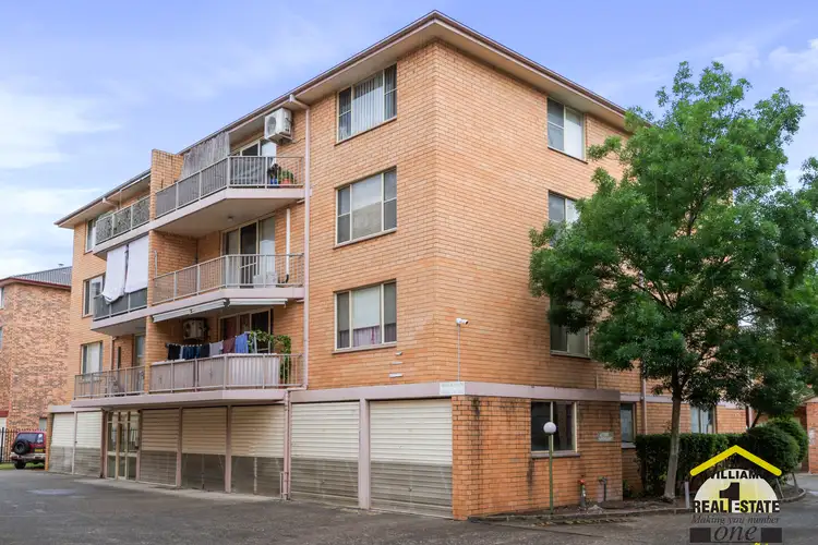 129/1 Riverpark Drive