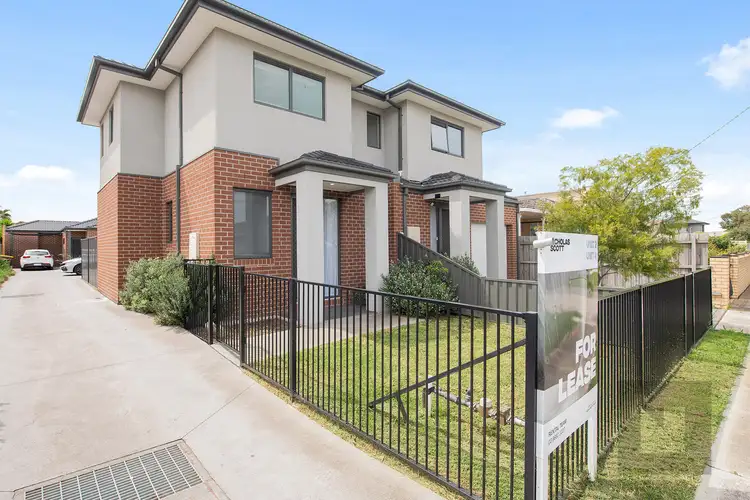 2/42 George Street, St Albans VIC 3021