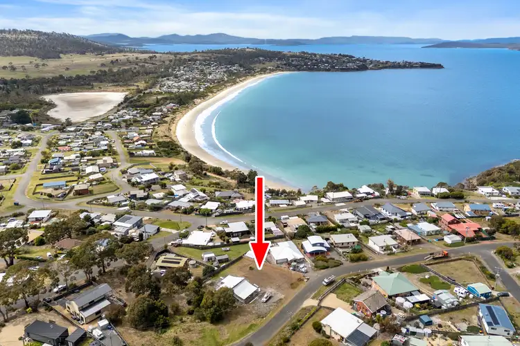 4 Sea Eagle Road
